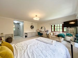 Photo 12- click for photo gallery